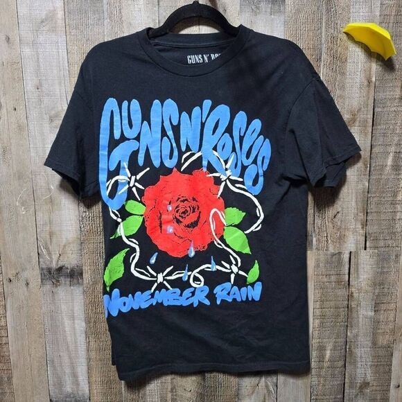 Guns N Roses November Rain Black Graphic Band Tee Unisex - Picture 2 of 5